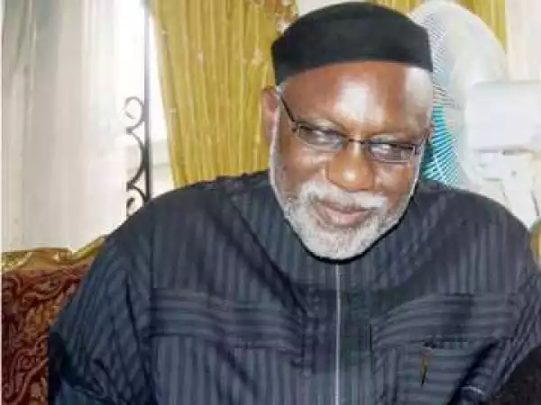 Absence of judge stalls hearing in suit challenging Akeredolu’s candidature